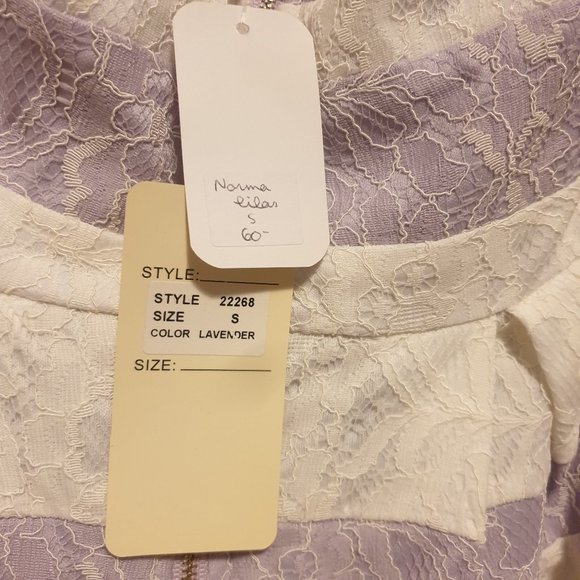 Lavender and White Lace Dress, size Small - Picture 4 of 5
